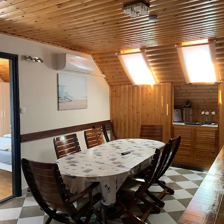 Apartament Tom *